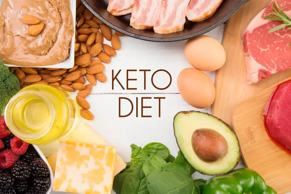 Dieta Keto – aumentando os alimentos gordurosos na dieta e minimizando os pratos com carboidratos